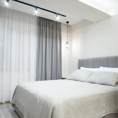 4seasons Apartment